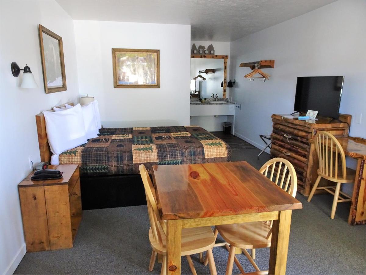 Eagle'S Nest Motel Priest River Exterior foto